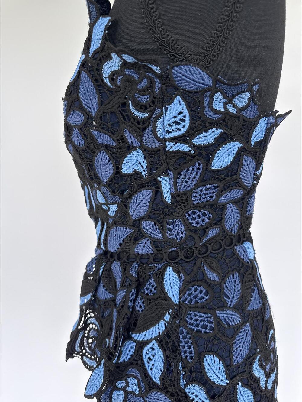 Elliatt Optic Floral Lace Strapless Midi Dress Navy Blue Size S - Picture 7 of 8